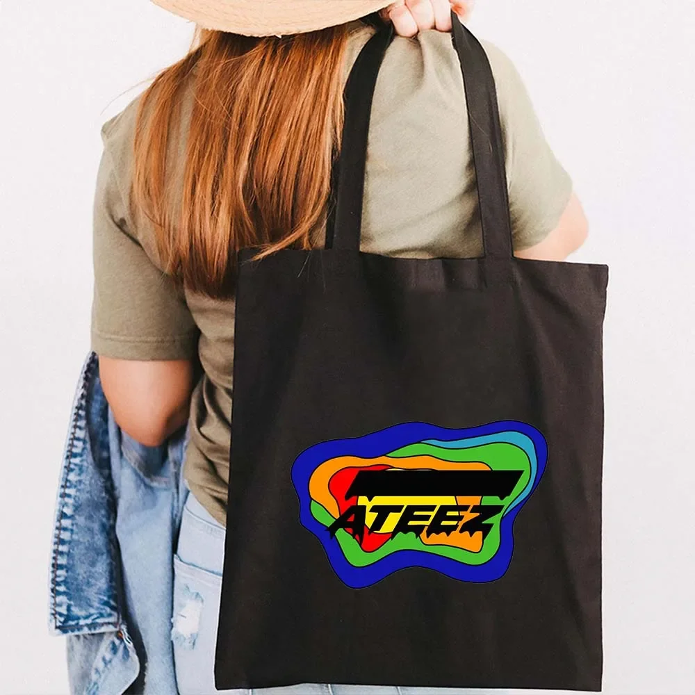 ATEEZ Stampa di lettere Stile coreano Kpop Harajuku Moda Uomo Shopping Totes Bag Canvas Shopper Eco Borse a tracolla di grande capacità