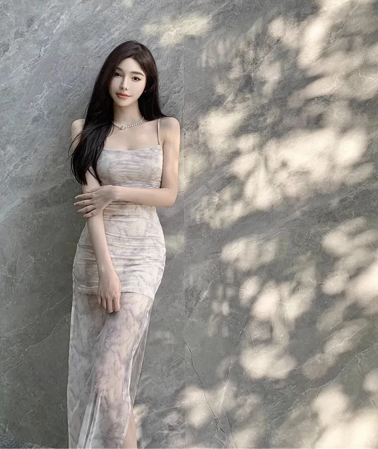 2025 الصيف مثير السباغيتي حزام طباعة سبليت فستان للنساء الكورية موضة سليم صالح ومزاجه التخسيس فستان طويل أنيق #4