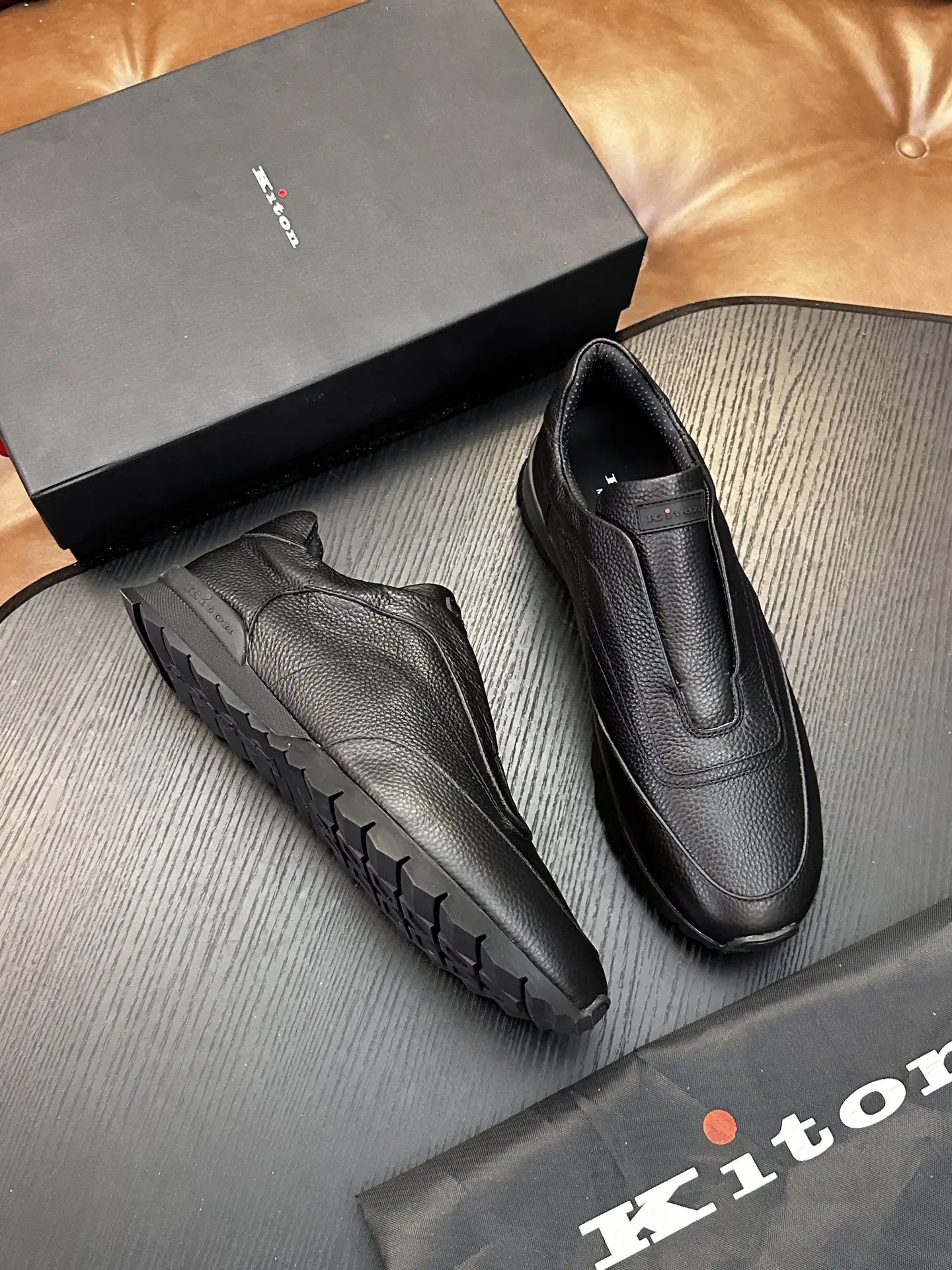 Kiton gentleman casual calfskin sports shoes