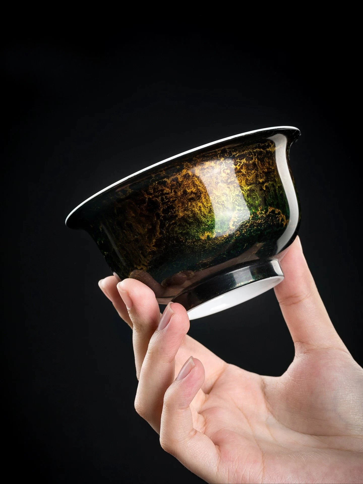 Hand-painted arowana lacquer cover bowl High-end ceramic tea set Tea bowl
