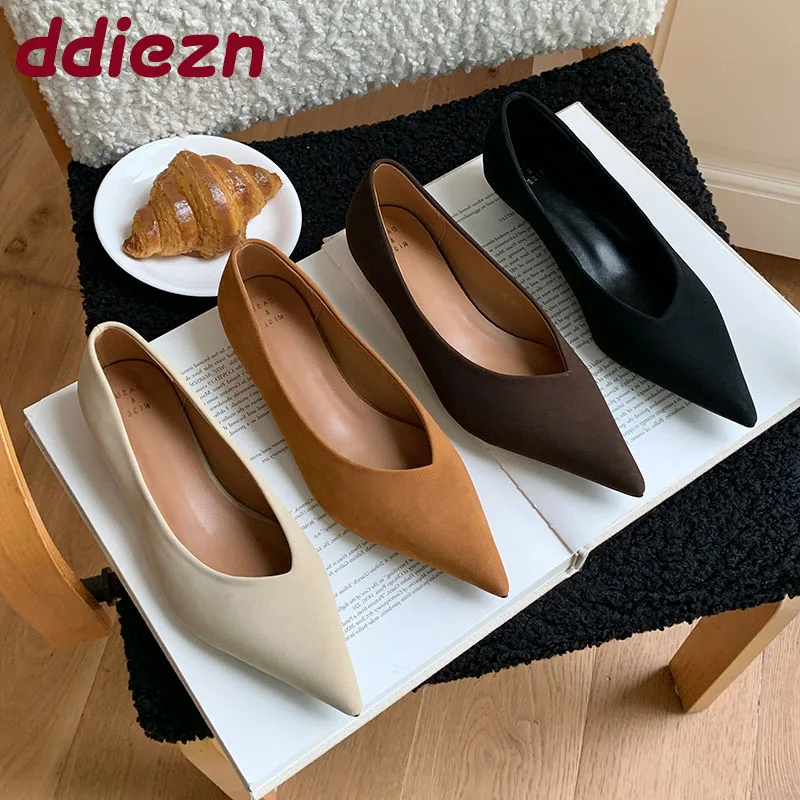 2025 mode Flock Frauen Pumpen Rutschen Schuhe Flach Weiblichen Niedrigen Ferse Schuhe Spitz Elegante Damen Schuhe Mit Hohen Absätzen