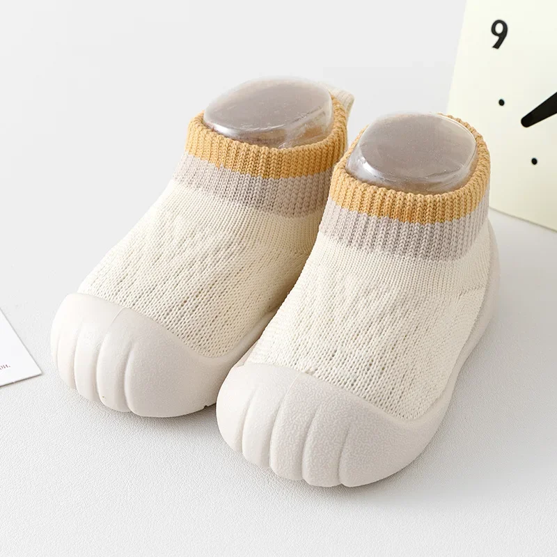 Babys toddlers chuhe für Männer und Frauen, Babys chuhe, Kleinkinds chuhe, Innen-und Außen bodens chuhe, atmungsaktive, weiche Sohlen aus Fliegen gewebe, rutsch fest