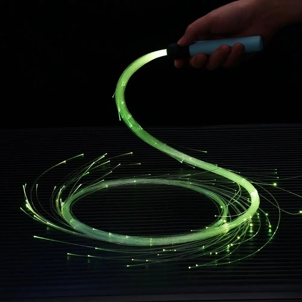 LED-Glasfaser-Peitsche für Raves, 5,6 Fuß 360° ° Schwenkbarer Pixel Whip Dance Space Whip (7 Farben 4 Modi) für LED-Lichtshows und EDM-Tanzfestivals – Detail 23
