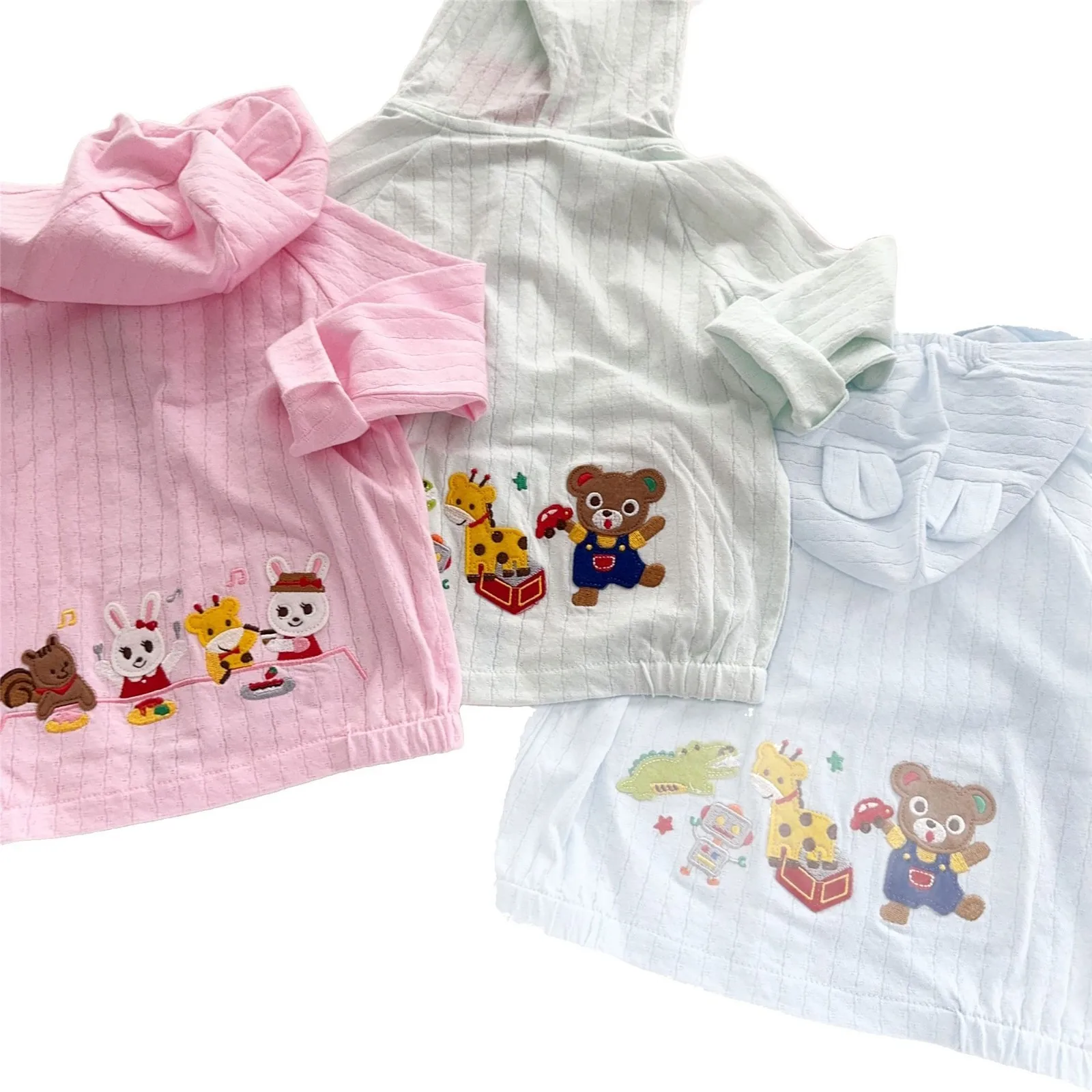 

Miki Children's Wear 25 Summer New Children's Soft Cotton Sunscreen Embroidered Little Bear Jacquard Ears Hooded Breathable Coat