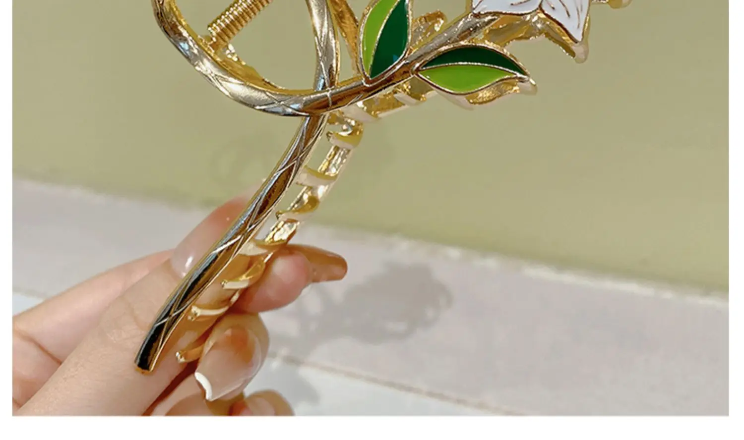 Neue Damen-Haarspange aus Metall, elegante goldene Blumen-Haarspangen, Haarklammer, Krabben-Haarband, Pferdeschwanz-Clip, Kopfschmuck, Haaraccessoires, Tiara – Detail 4