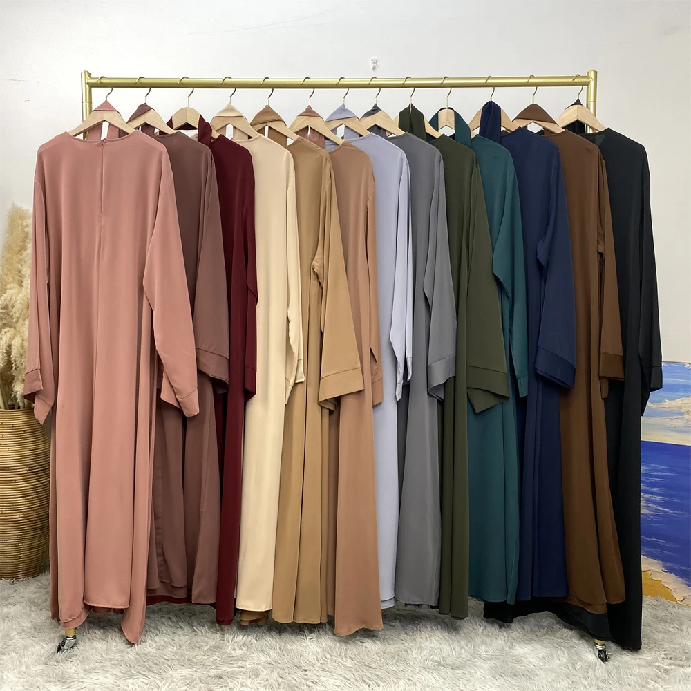 عباءة لُجَين (Lujain Abaya) S70eb83fc5496432c9346061e21942933Y