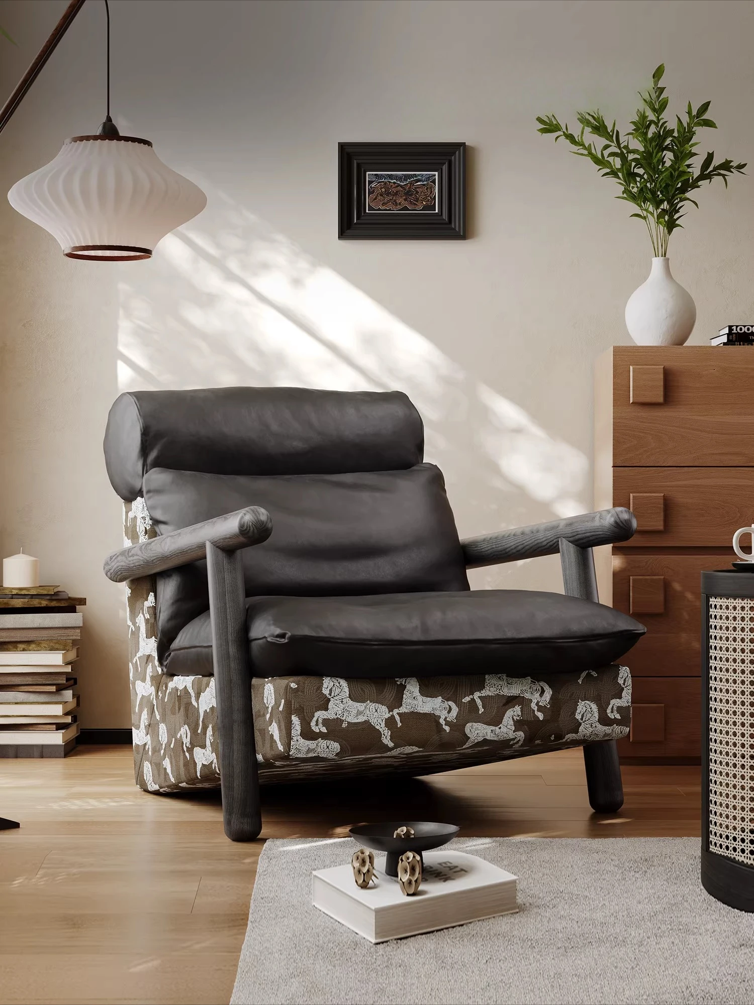 

Italian light luxury leather leisure chair leather cloth combined with solid wood single sofa chair