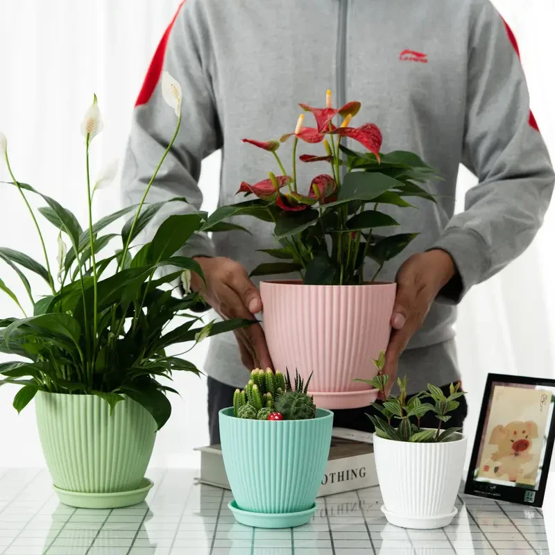 Round Striped Plastic Flower Pot with Tray Succulent Planter for Indoor Balcony Garden Decor
