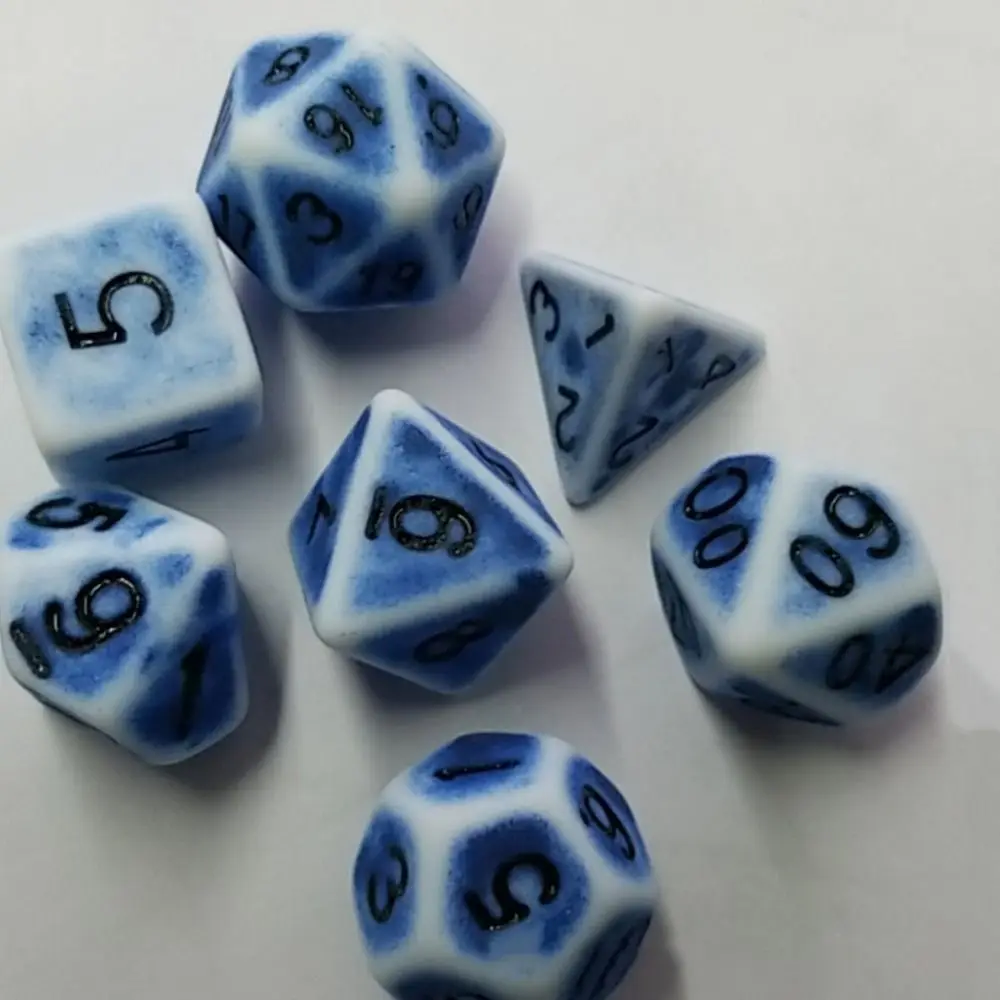 7 buah Set dadu polihedral efek Retro akrilik untuk papan permainan DND unik keren untuk perlengkapan pesta permainan papan RPG