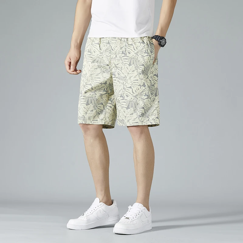 

Young Style Summer New Men's Printing Elastic Waist Pockets FashionTrend Loose Straight Pants Knee Length Casual Beach Shorts