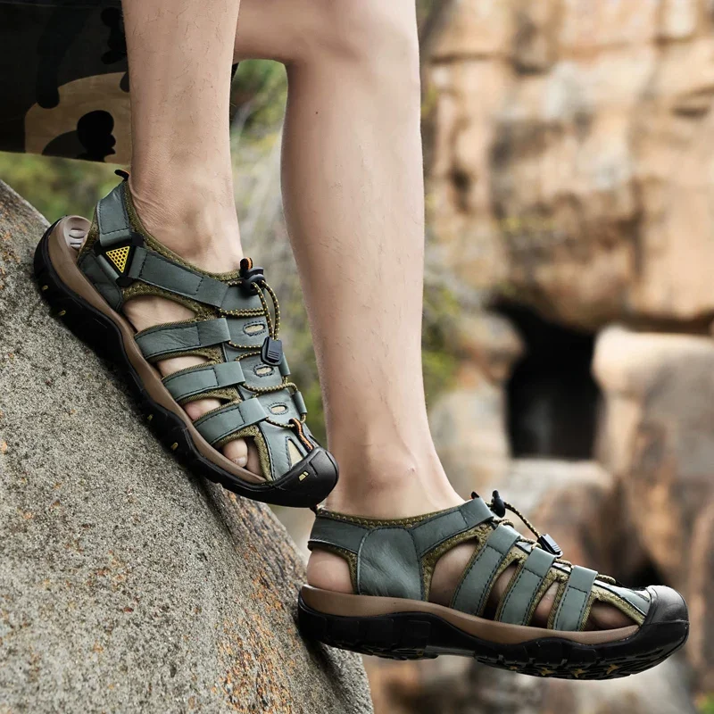 Neue Sommer Herren Sandalen weiches Leder römische Outdoor Herren Sandalen Mode Outdoor Strand Turnschuhe Hausschuhe Herren Wat sandalen