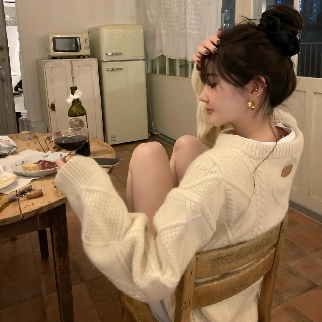 Suéter largo suelto Sve para mujer Chic Otoño Invierno nuevo Sle Simple perezoso Twist sensación suelta redondo Ne Top Commute Sle