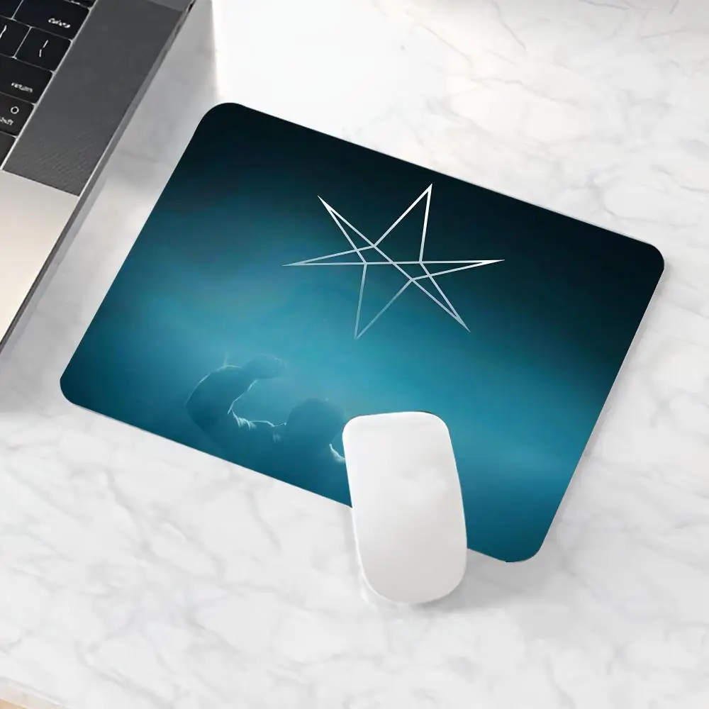 Bring Me The Horizons Mouse Pad Game mause pads Laptops Small Wrist Protector Supplies Desk Accessories Luxury Notebook Accessor