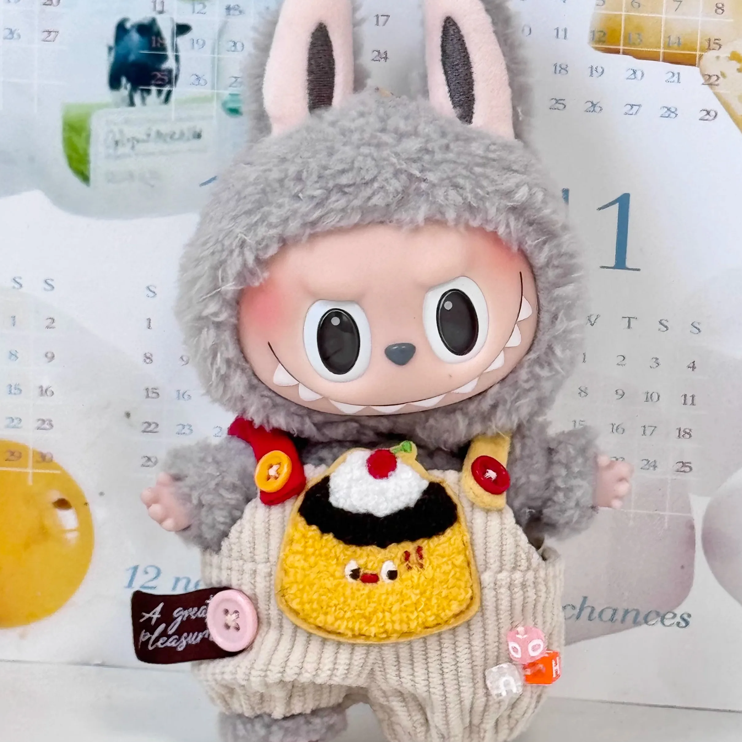 Labubu clothing 17cm 20cm mini plush Doll Clothes Outfit Accessories macaron labubu Clothes Strap Pants Dessert Series Casual