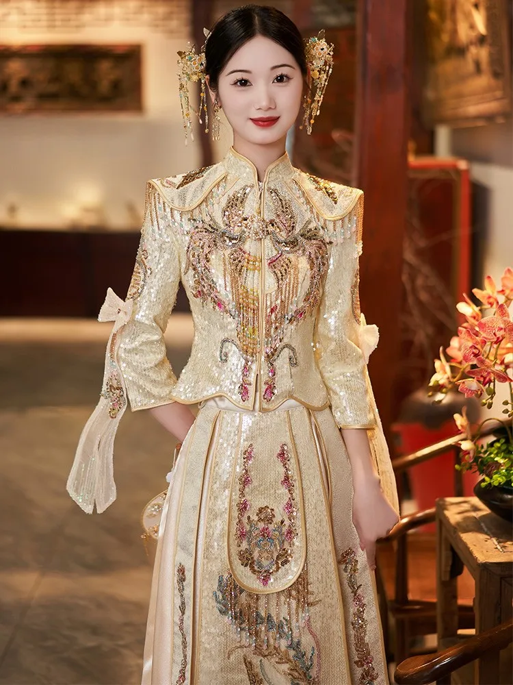 

Новое свадебное платье для невест в золотом нарядке, тост и кимоно в китайском стиле.