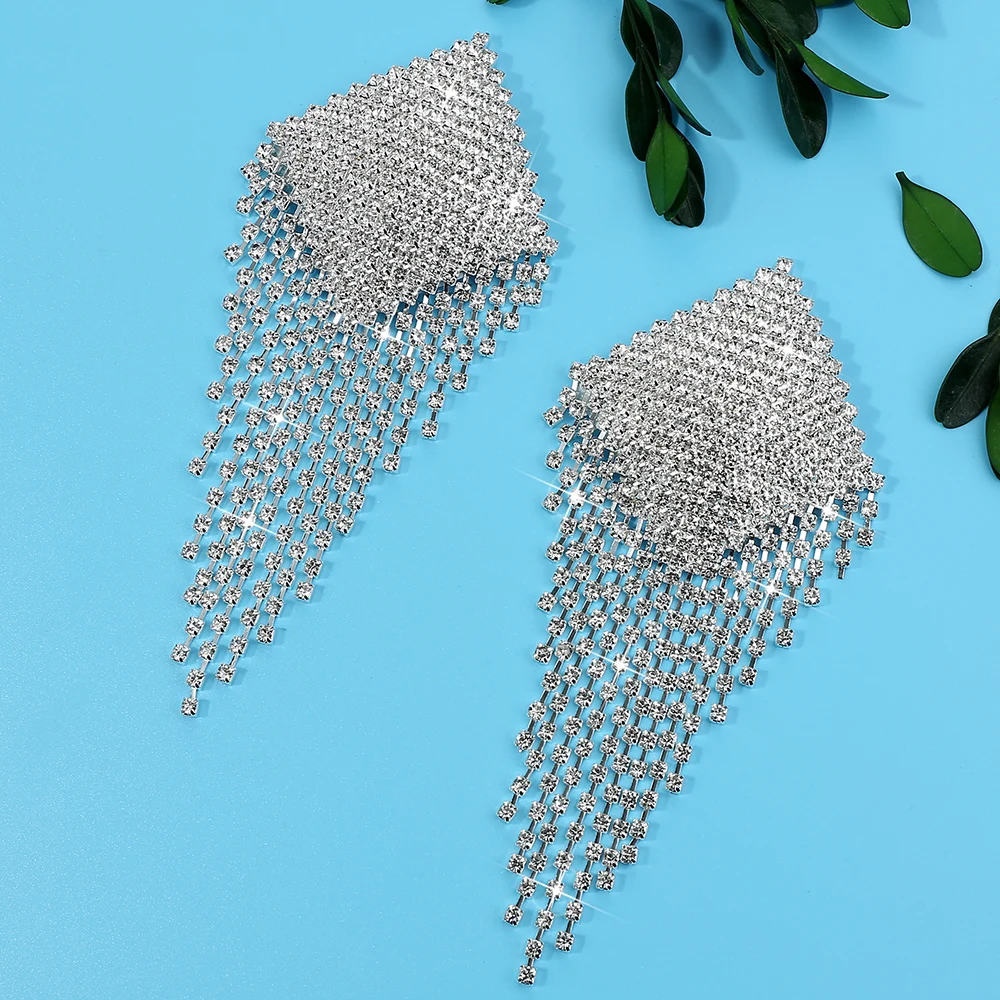 1 Pair Rhinestone Tassel Nipple Cover for Women Sexy Nipple Pasties Chain Breast Stickers Reusable Silicone Breast Accessories