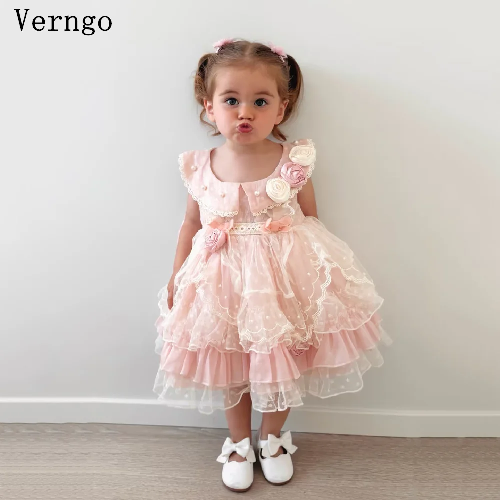 vestido-de-cumpleanos-para-nina-de-tul-rosa-estilo-mini-sin-tirantes-con-mangas-de-encaje-corte-en-linea-a-vestido-corto-para-nina-con-motivos-florales-diseno-personalizado