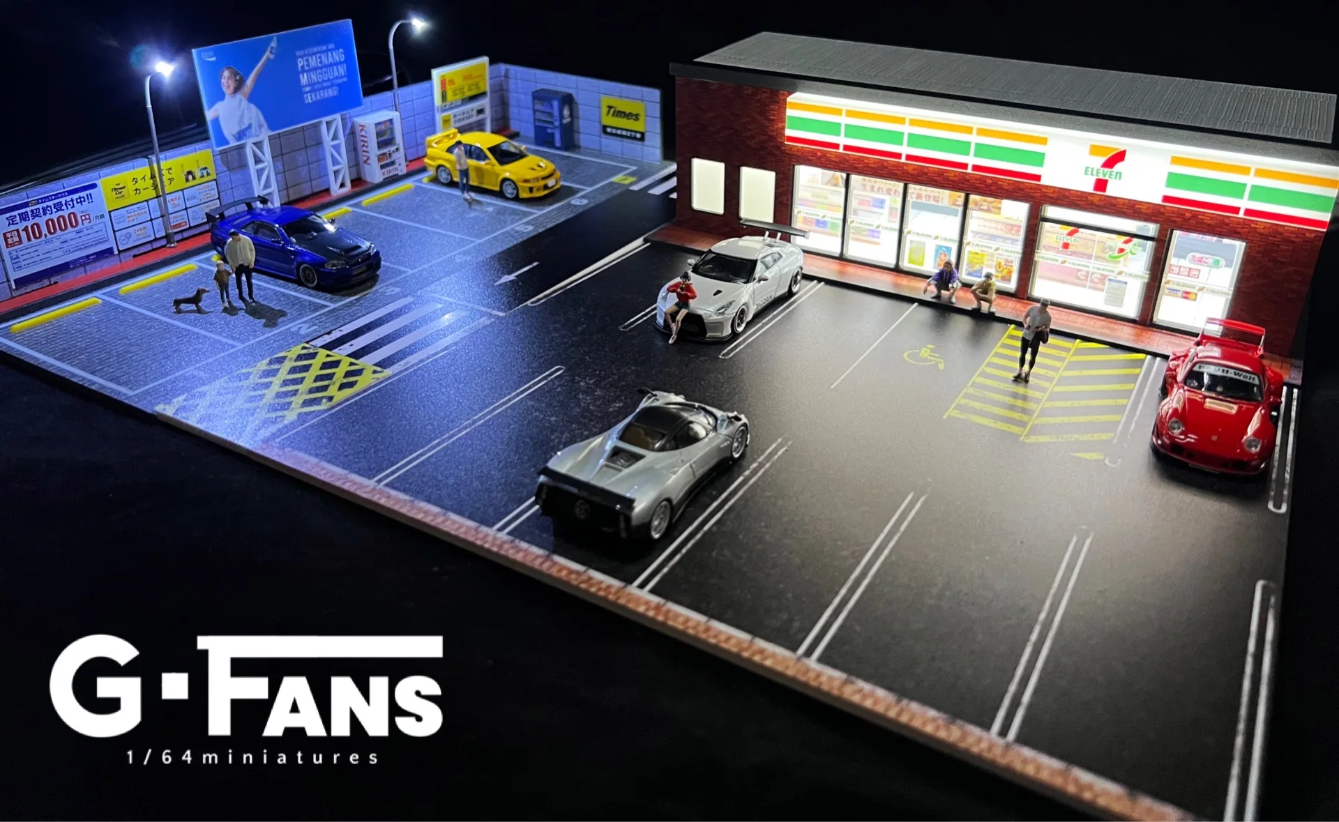 New arrival G-FANS 1:64 Garage Diorama Model With LED lights shop building led diorama 710028