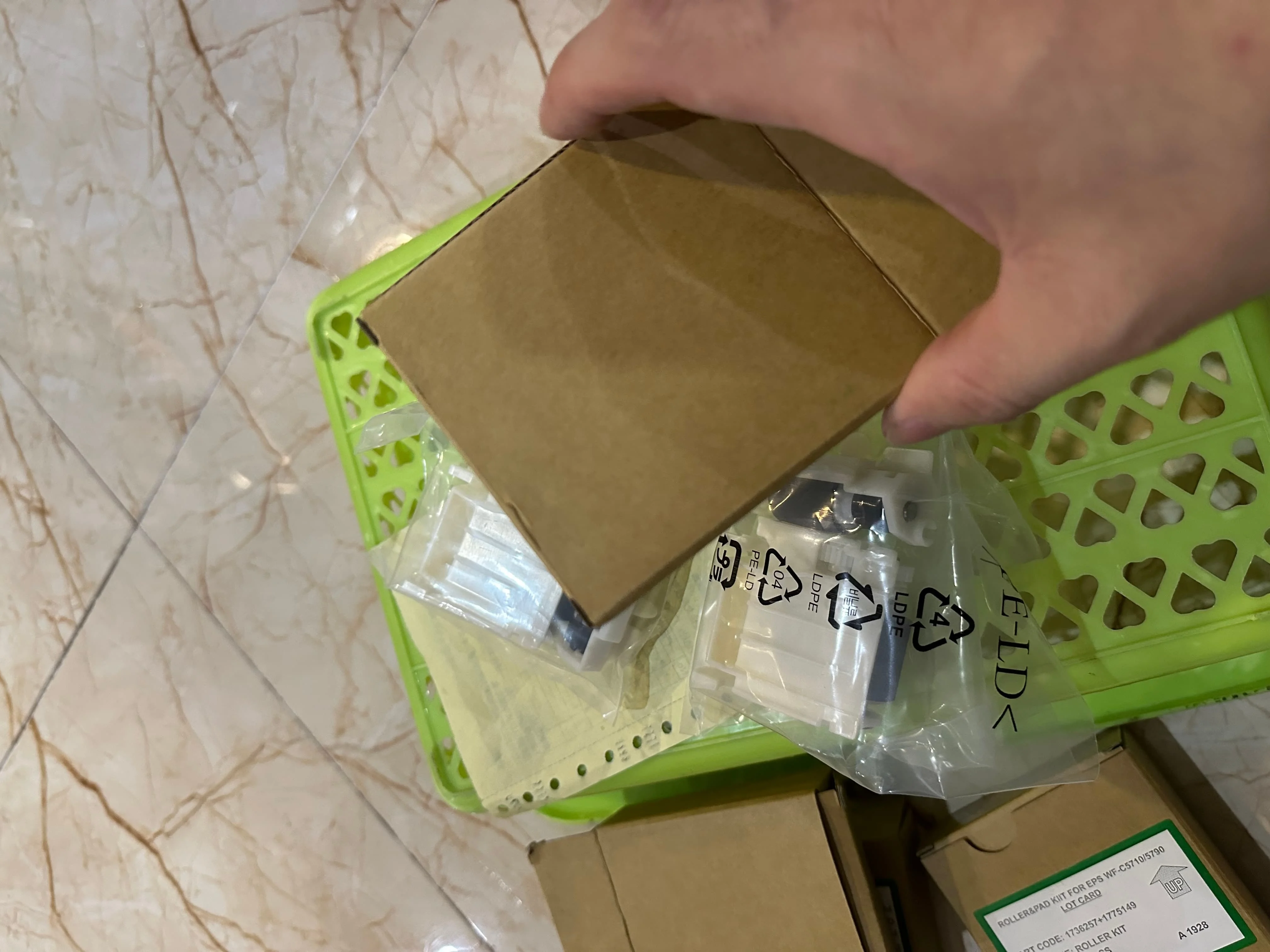 

5X комплект ролика захвата для EPSON WF C529R C579R C5210 C5290 C5299 C5710 C5790 M5298 M5299 M5799 ET-8700