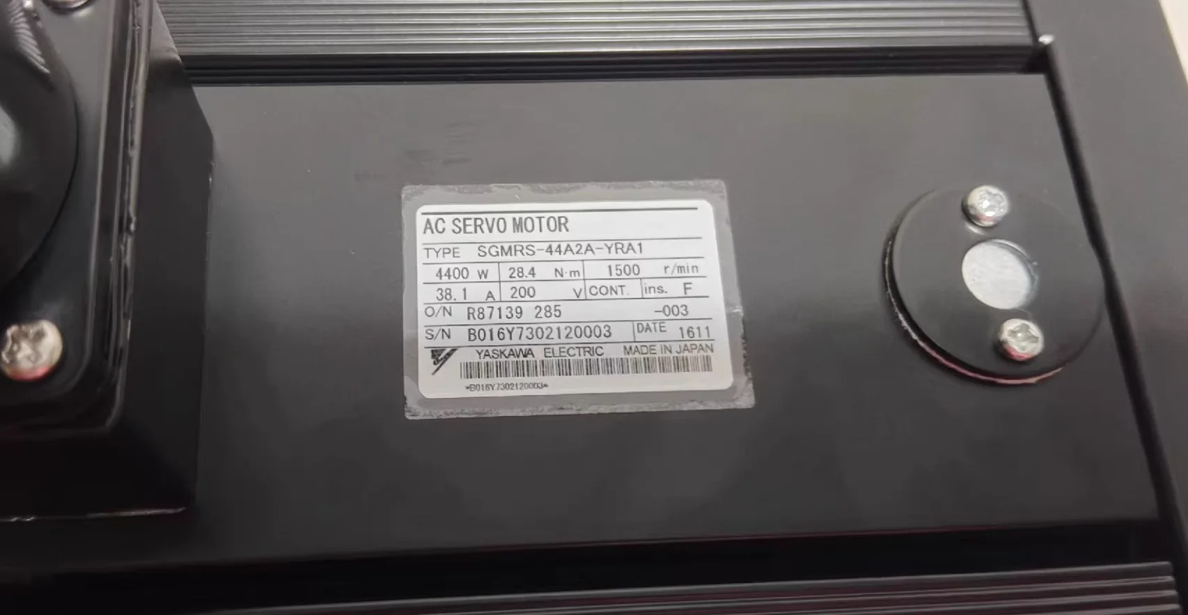Servo Motor SGMRS-44A2A-YRA1 Brand New，SGMRS 44A2A YRA1，Fast shipping