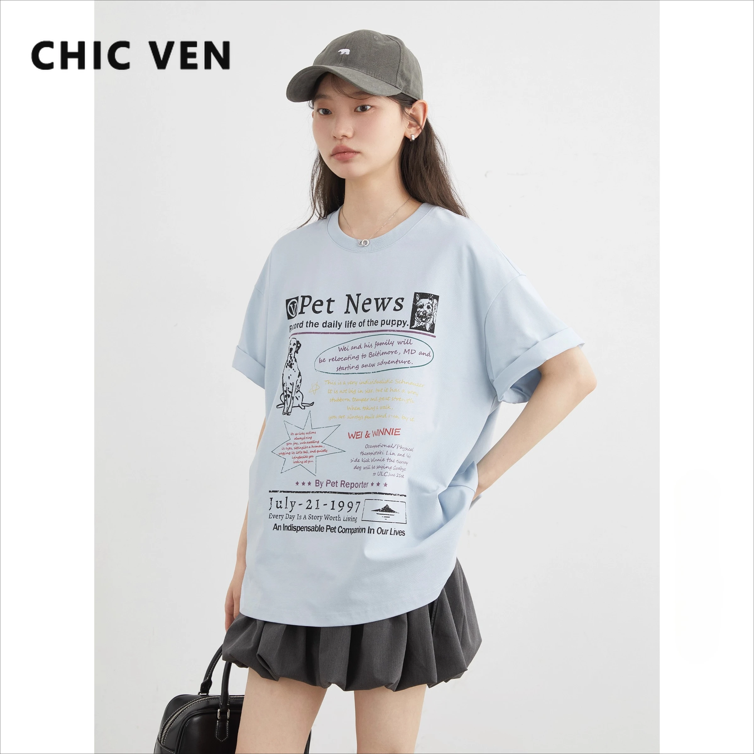 

CHIC VEN Women T-Shirts Loose Casual Retro Dog Newspaper Printed UPF50 Cool Short Sleeve Top for Woman Female Tees Summer 2025
