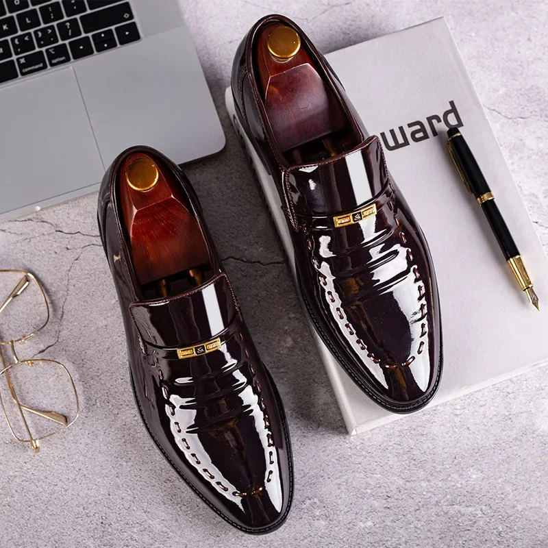 Men Dress Slip on Formal Suit Wedding Shoes for Men New Work Shoes Loafers Elegant Oxford Casual Shoes 2024