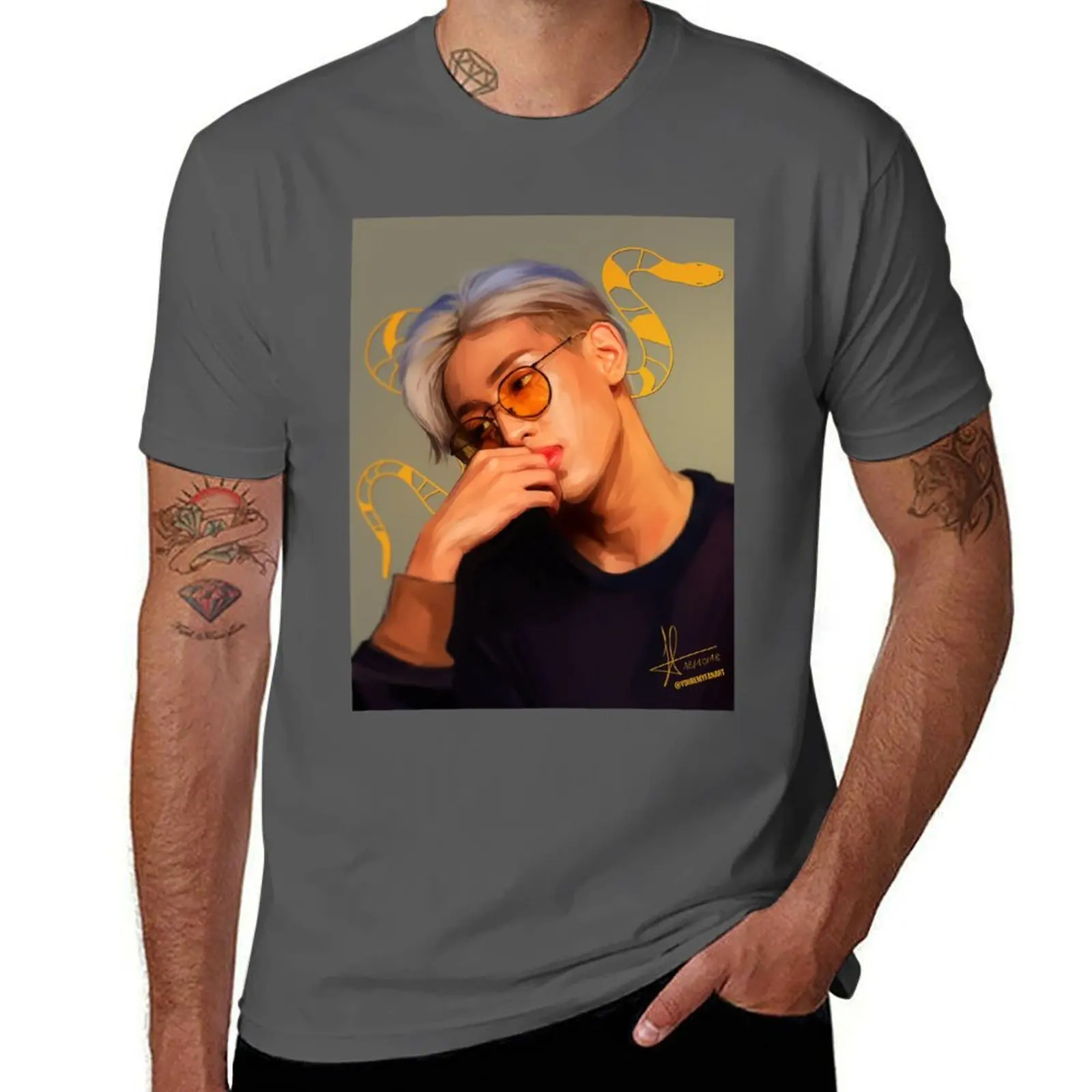 

GOT7 BAMBAM with snake T-Shirt Quick Dry Sports Short Sleeve Tee