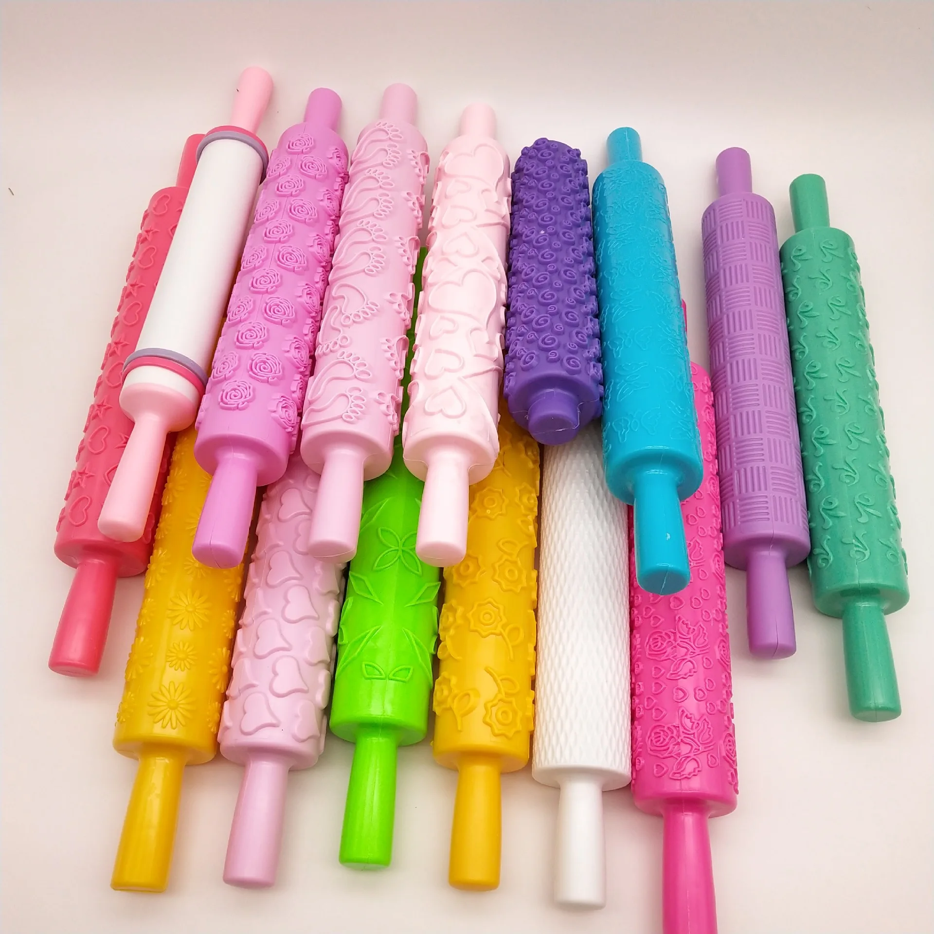 Rolling Pin With Roller Daisy Patterns Baking Tool Christmas Fondant Embossed Mold Cake Decorating Mold Gum Paste Tool