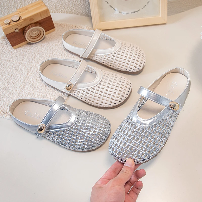 

Little Girls Braided Sandals 2026 New Summer Kids Barefoot Beach Slippers Non-slip Simple Classic School Outdoor Pool Daily Wear