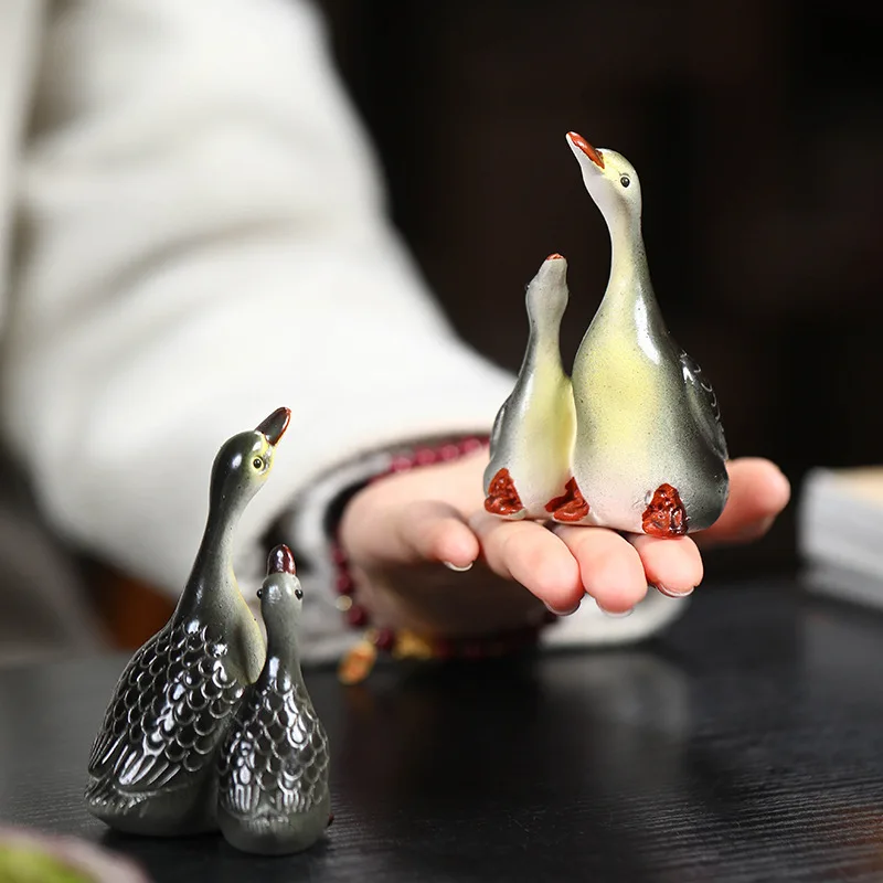 Color-changing Swan Tea Pet Alabaster Can Be Raised Tea Pet Tea Table Ceramic Crafts Ornaments Heat Can Change Color