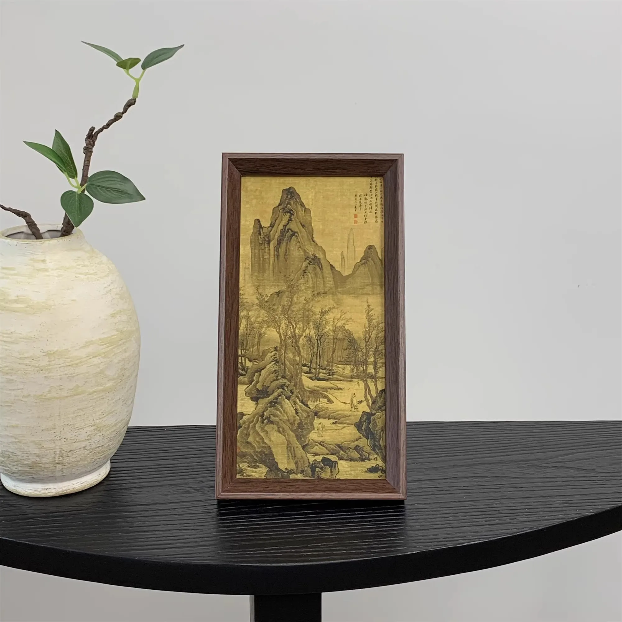 Variant: Pic19 With Frame