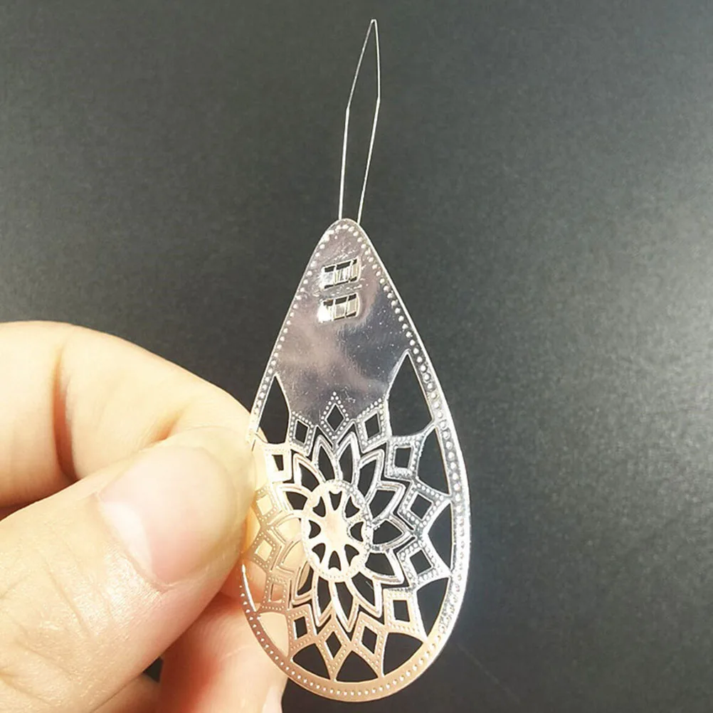 

5 Pcs Copper Needle Threader for Sewing Hollow Out Threading Stitch Insertion Tool Portable Thumb Household Gifts