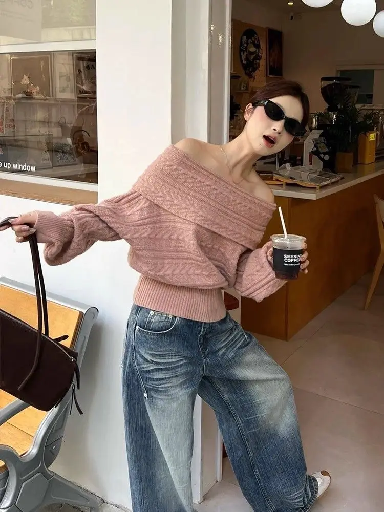 Autumn and Winter Fashion New Women's Elegant Knitted Korean High End One Shoulder Hoodie Warm Cashmere Thick Sweater
