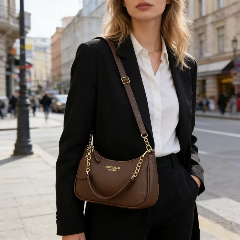 

Fashion Classic Letter Graphic Design Solid Color PU Leather Crescent Y2K Tote/Shoulder/Underarm Bags for Women Crossbody Bags