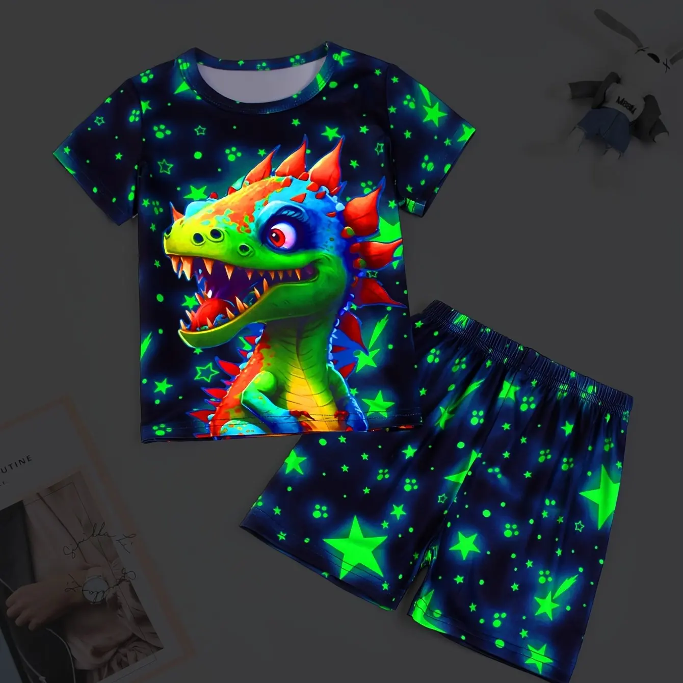 Summer Boys Luminous Dinosaur 3D Tshirt Shorts Set Cartoon Print Tshirt Shorts Casual Summer Sportwear 2 Piece Set Tracksuit