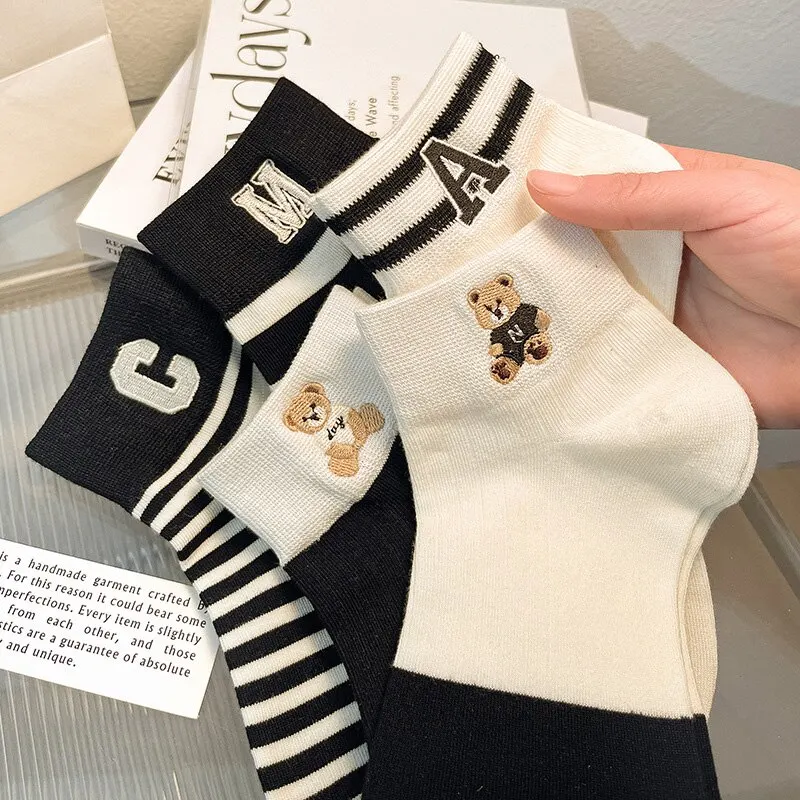 5 Pairs Women\'s Ankle Polyester Socks Cute Little Bear Letter Four Seasons Breathable Striped Jacquard Socks