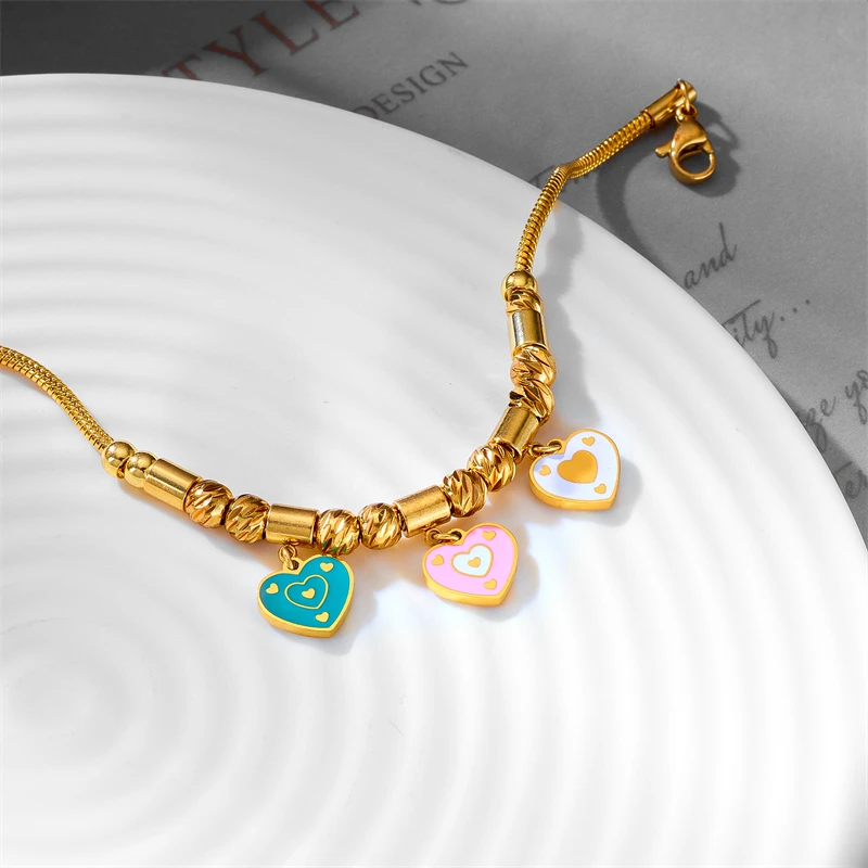 316L Stainless Steel New Fashion Fine Jewelry Carved Beads Spray Paint 3 Color Love Heart Charm Thick Chain Bracelets For Women