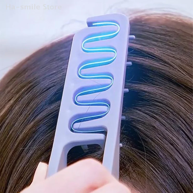 

For Women And Men Wide-Tooth Hair Styling Comb Hair Seam Comb Bangs Combs Styling Hair Root Top Fluffy Hairdressing Tool