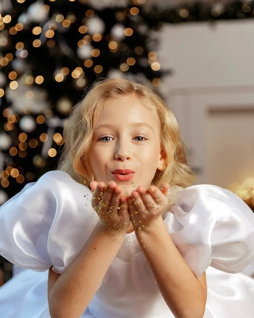 فستان عيد الميلاد الأبيض للأطفال الصغار بطول الركبة قصير للحفلات الراقصة للأطفال مناسبة خاصة فستان فتاة الزهور