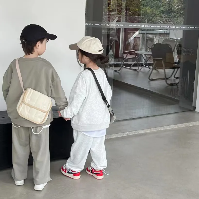 2025 ربيع جديد الأطفال ملابس طويلة الأكمام مجموعة الفتيان الفتيات إلكتروني طباعة البلوز + السراويل 2 قطعة دعوى الاطفال ملابس رياضية غير رسمية #2