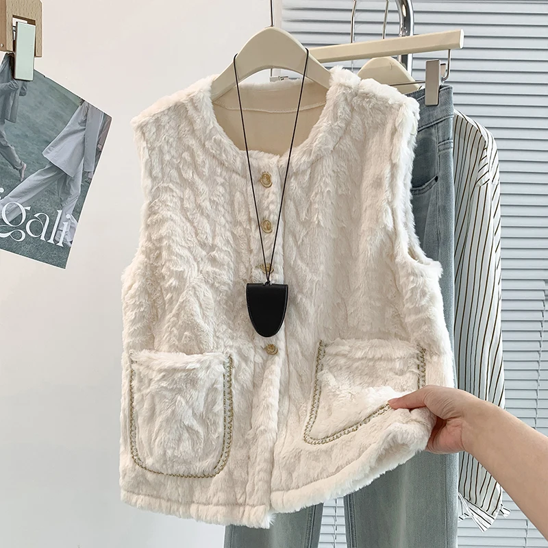 Lightweight Warmth Faux Flower Embossed Loose Fit Sleeveless Vest Top Women's Fashion Outerwear Casual Versatile Style