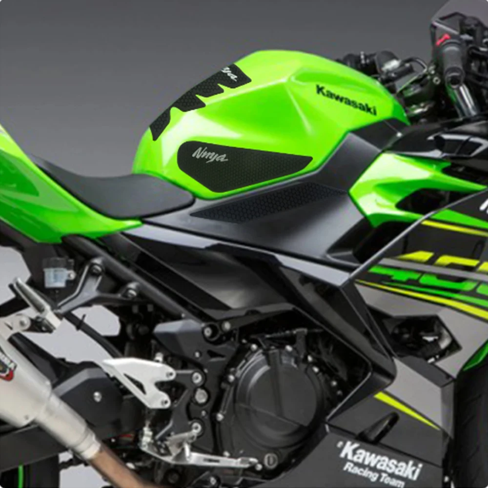 Számára kawasaki Nindzsa 400 ninja400 Új Motorbicikli Ciszterna Kárpitoz Hátvéd 3D Ábrászoló matrica Matrica benzin Fűtőanyag Könyökcső Alvadás Izom-összehúzódás Domboldal Kárpitoz