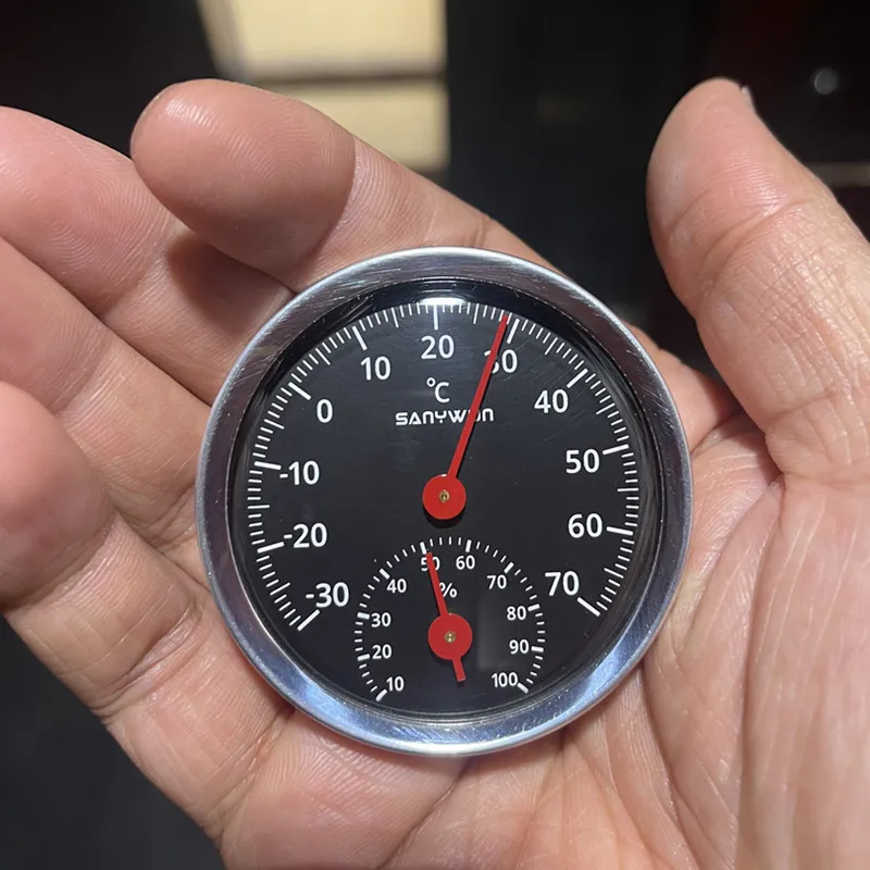 لوحة لوحة قيادة السيارة عصا على ميزان الحرارة/الرطوبة 2 في 1 مجموعة منفذ هواء السيارة مقياس الحرارة الصغير مقياس الرطوبة الدراجة