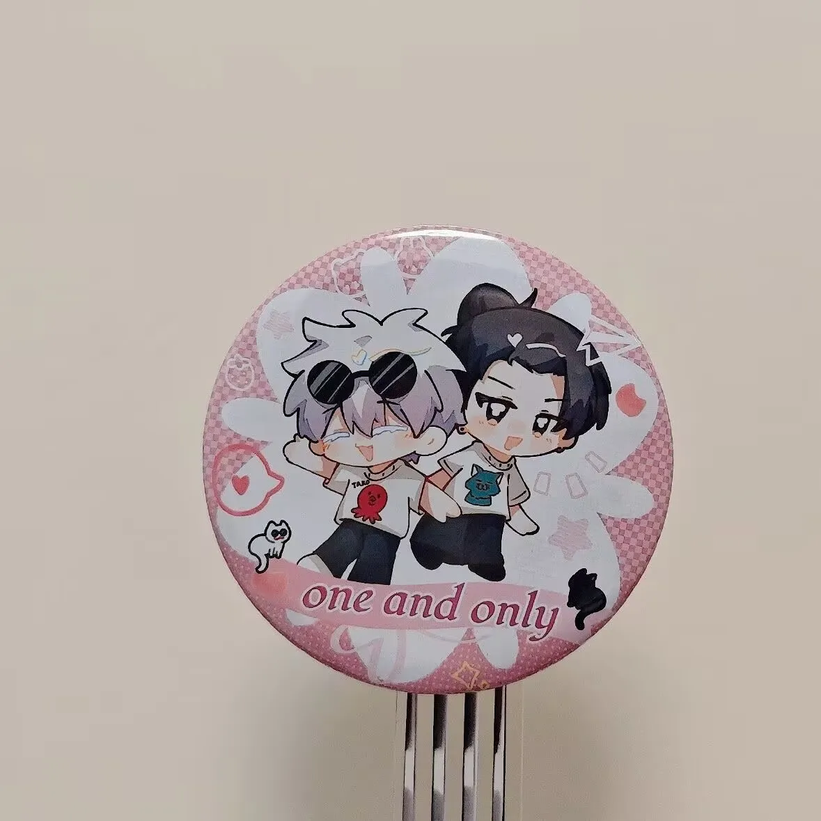 『呪術廻戦』グッズ、「五条悟雪」バーバッジ、ブリキブローチ、バックパックペンダント、2D餅