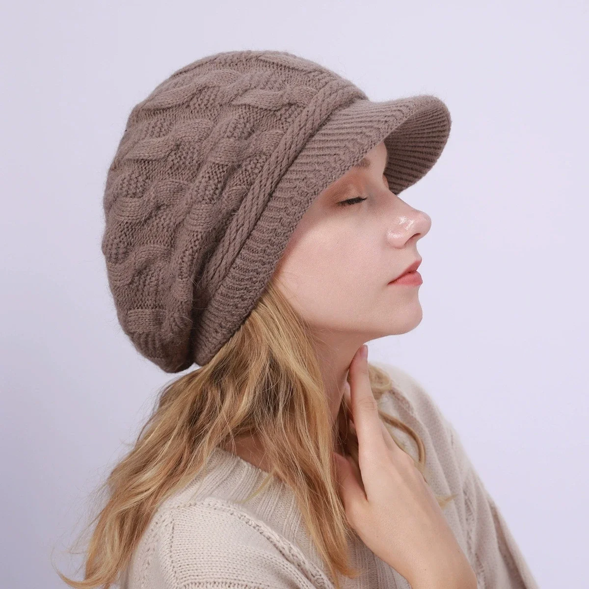 Women's Winter Cable Knit Hat with Fleece Lining, Fashion Beret & Peaked Cap Style, Thickened Warm Beanie for Cold Weather