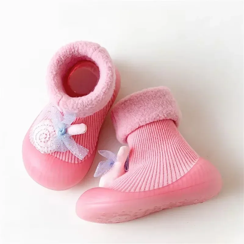 Indoor Boden Schuhe Baby Wanderschuhe Herbst und Winter Gepolsterte Verdickte Baby Socken Schuhe Cartoon Nette Nicht-rutsch Verschleiß-beständig