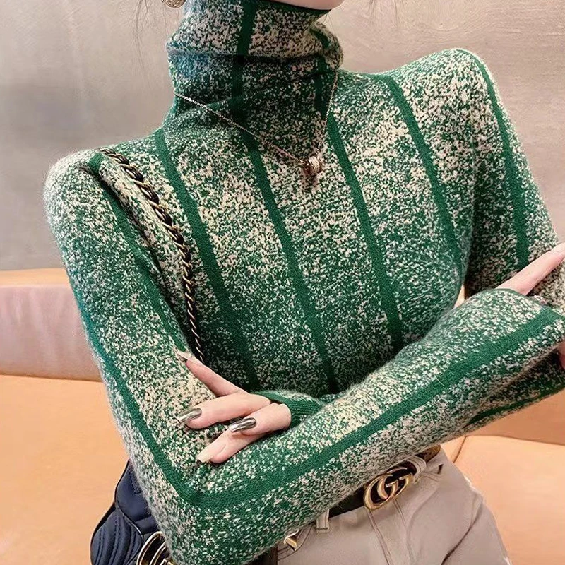 

Women's Velvet Turtleneck Top 2025 Fall Winter New Thermal Warm Soft Velour Slimming Base Layer