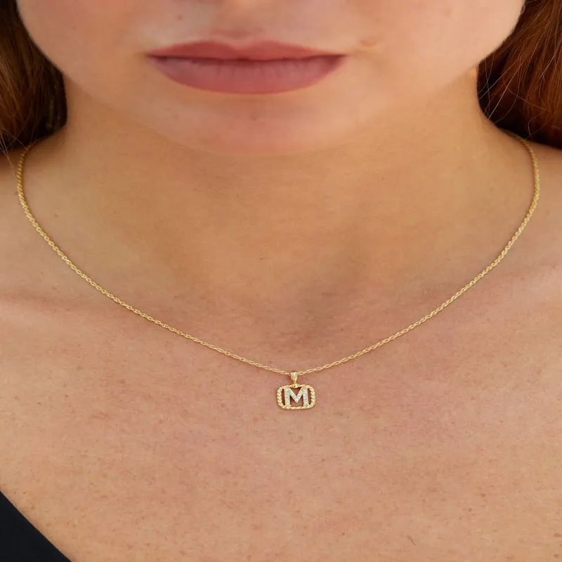 

3D выдолбленный циркониевый кулон с буквами, персонализированное ожерелье с 26 буквами, однослойное циркониевое ожерелье, женские украшения