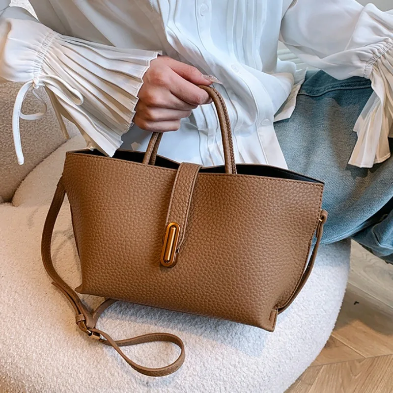 Fashion Ladies Handbags New Lychee Leather Tote Bag Versatile Evening Bag Commuter Simple Shoulder Bag Simple Messenger Bag