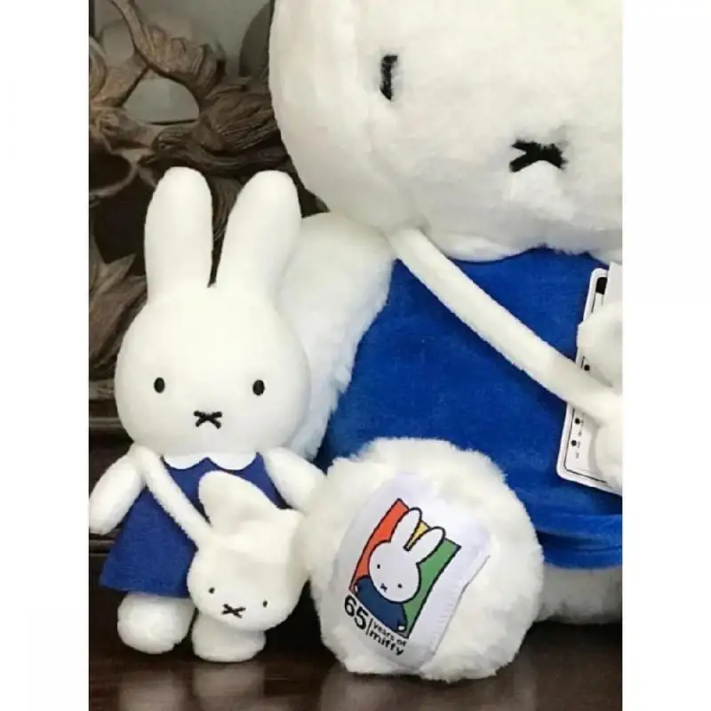 Uroczy breloczek Miffy Dziewczynka Kawaii Niebieska Sukienka Pluszowa Lalka Anime Kreskówka Zawieszka do Kosmetyczki Kreatywna Lalka Prezent Urodzinowy dla Dzieci
